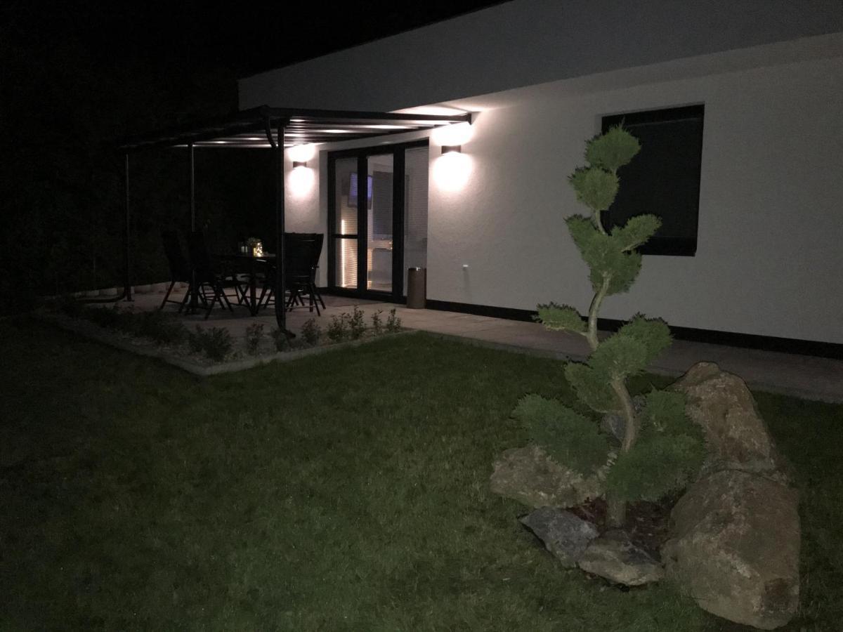 Hauslipno Bungalov Na Lipne Lipno nad Vltavou Exteriér fotografie