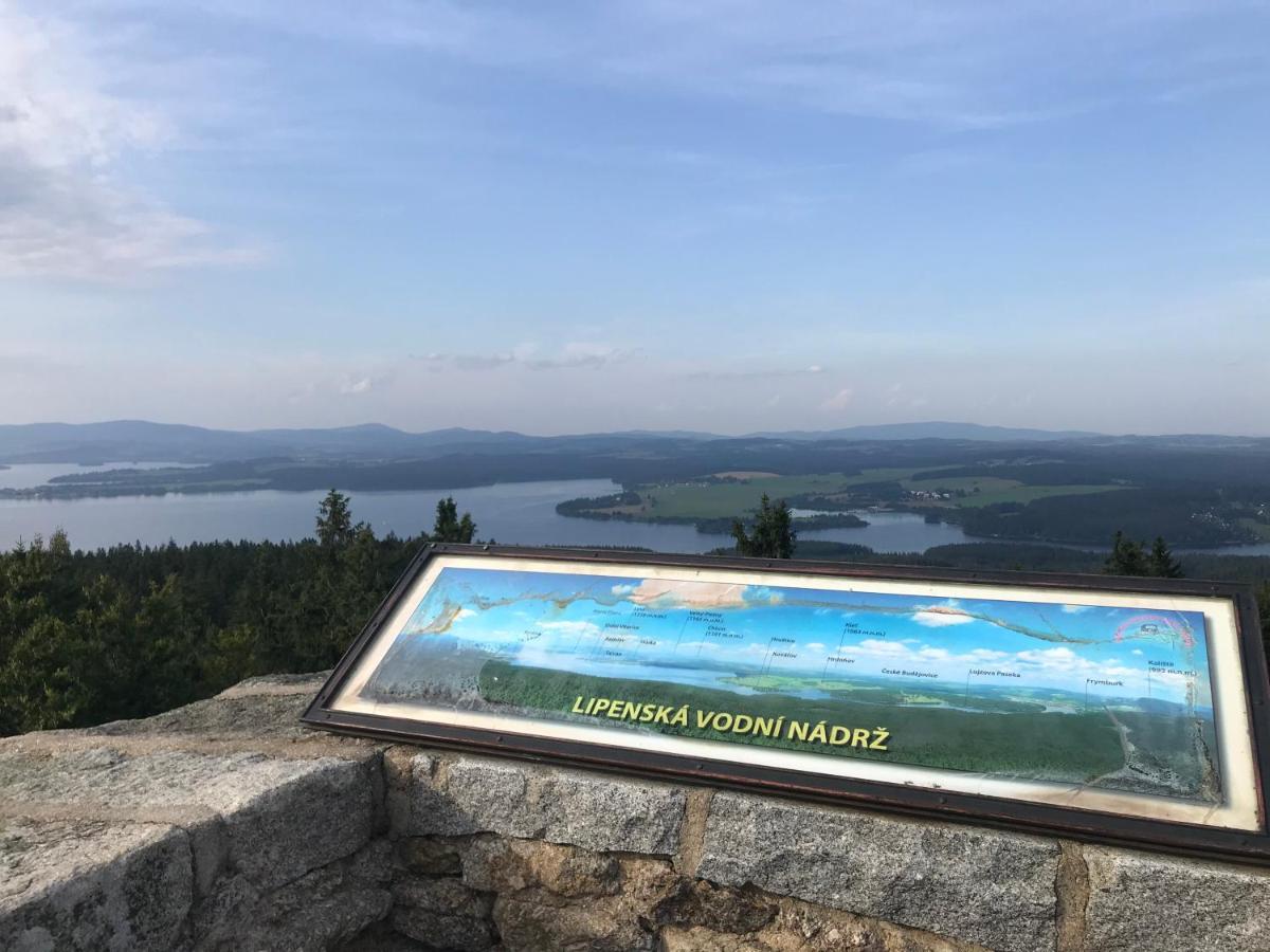 Hauslipno Bungalov Na Lipne Lipno nad Vltavou Exteriér fotografie